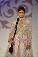 Model walks the ramp for Arjun Anjalee Kapoor for Aamby Valley India Bridal Week on 30th Oct 2010 (69).JPG